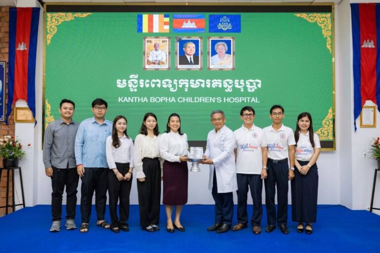 ថវិកាចំនួន២២.០០០.០០០ (ម្ភៃពីរលាន) រៀលត្រូវបាននាំយកចូលរួមឧបត្ថម្ភដល់មូលនិធិគន្ធបុប្ផាកម្ពុជាដោយរុមការងារលេខាធិការដ្ឋាន នៃគណៈកម្មការទ្រទ្រង់មូលនិធិគន្ធបុប្ផាកម្ពុជា ប្រចាំក្រសួងរៀបចំដែនដី នគរូបនីយកម្ម និងសំណង់